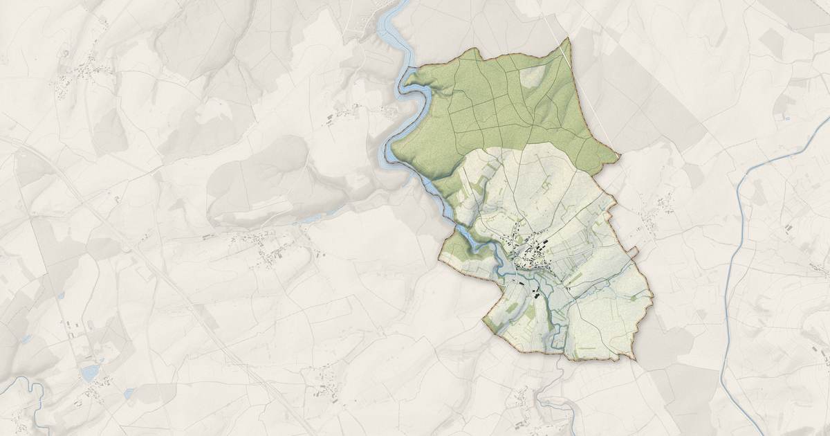 Portrait cartographique de Montigny-sur-Armançon : relief, eau, forêts, bâti et voies, calculés à partir des données de l'IGN