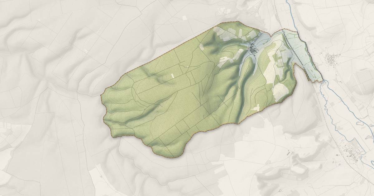 Portrait cartographique de Noiron-sur-Seine : relief, eau, forêts, bâti et voies, calculés à partir des données de l'IGN
