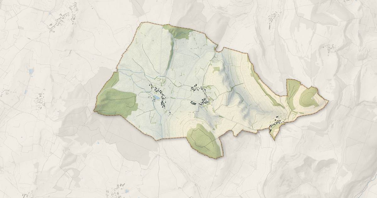 Portrait cartographique de Painblanc : relief, eau, forêts, bâti et voies, calculés à partir des données de l'IGN
