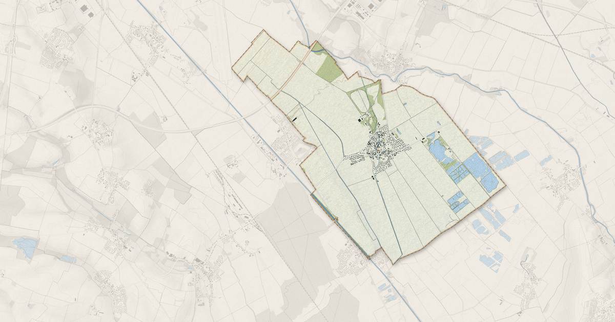 Portrait cartographique de Rouvres-en-Plaine : relief, eau, forêts, bâti et voies, calculés à partir des données de l'IGN