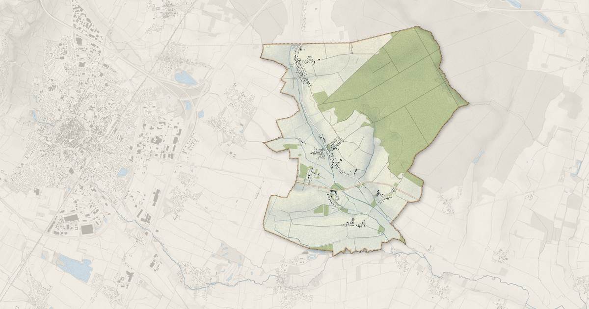 Portrait cartographique de Ruffey-lès-Beaune : relief, eau, forêts, bâti et voies, calculés à partir des données de l'IGN