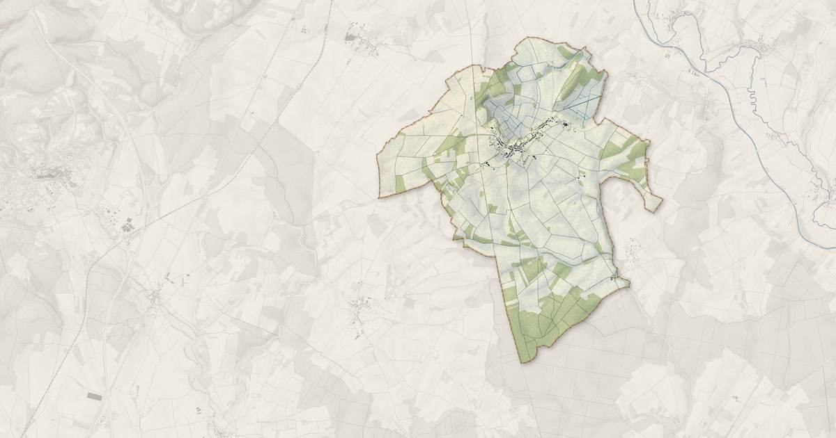 Portrait cartographique de Sacquenay : relief, eau, forêts, bâti et voies, calculés à partir des données de l'IGN