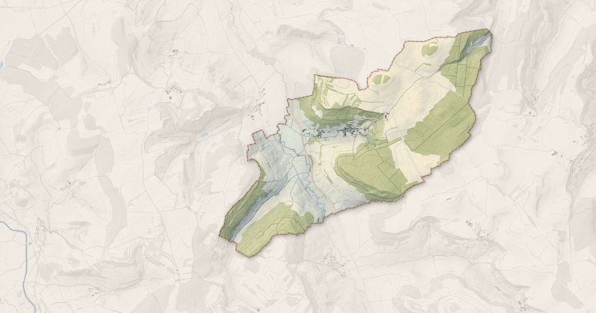 Portrait cartographique de Saffres : relief, eau, forêts, bâti et voies, calculés à partir des données de l'IGN