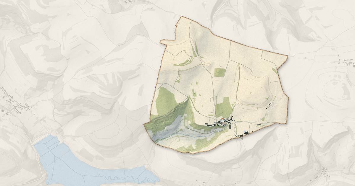Portrait cartographique de Saint-Anthot : relief, eau, forêts, bâti et voies, calculés à partir des données de l'IGN