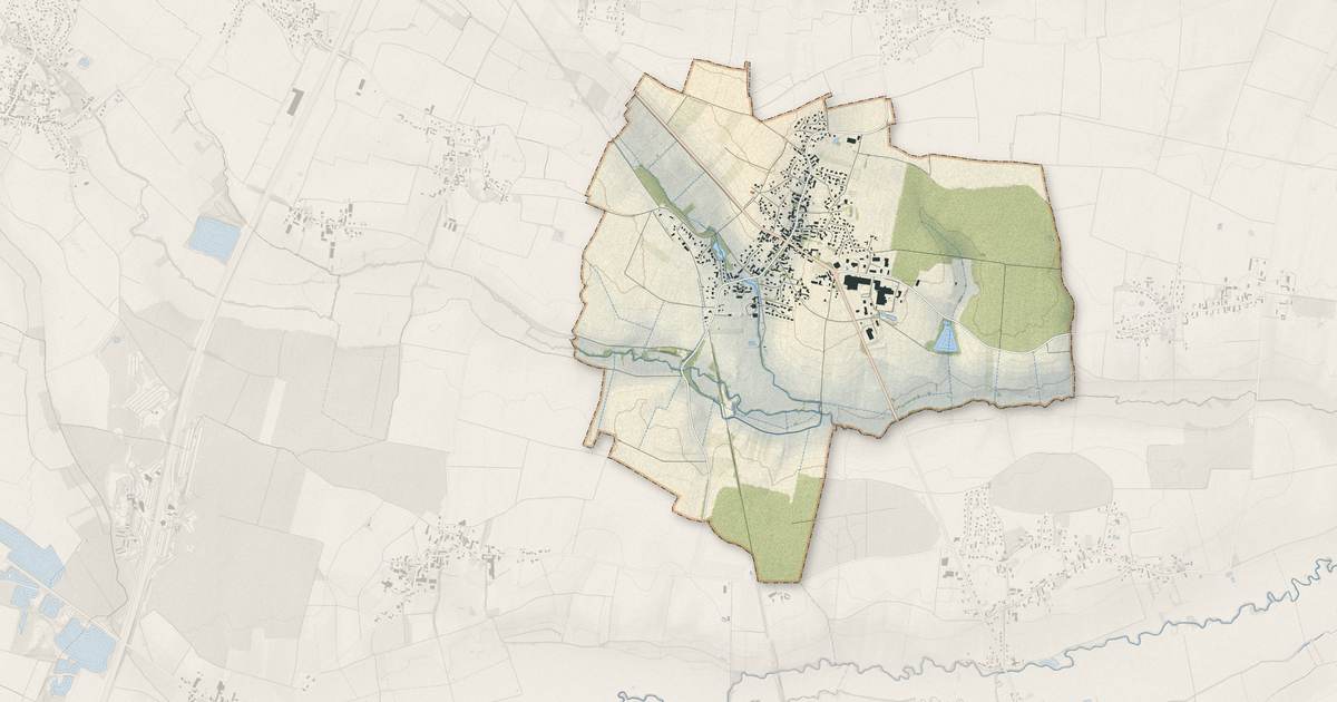 Portrait cartographique de Sainte-Marie-la-Blanche : relief, eau, forêts, bâti et voies, calculés à partir des données de l'IGN