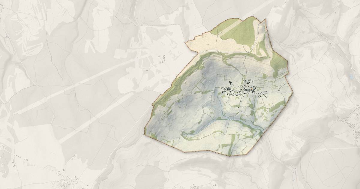 Portrait cartographique de Savigny-sous-Mâlain : relief, eau, forêts, bâti et voies, calculés à partir des données de l'IGN