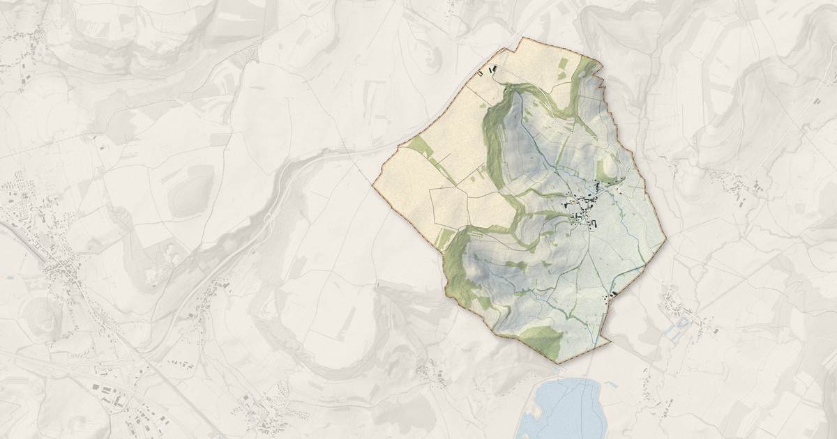 Portrait cartographique de Semarey : relief, eau, forêts, bâti et voies, calculés à partir des données de l'IGN