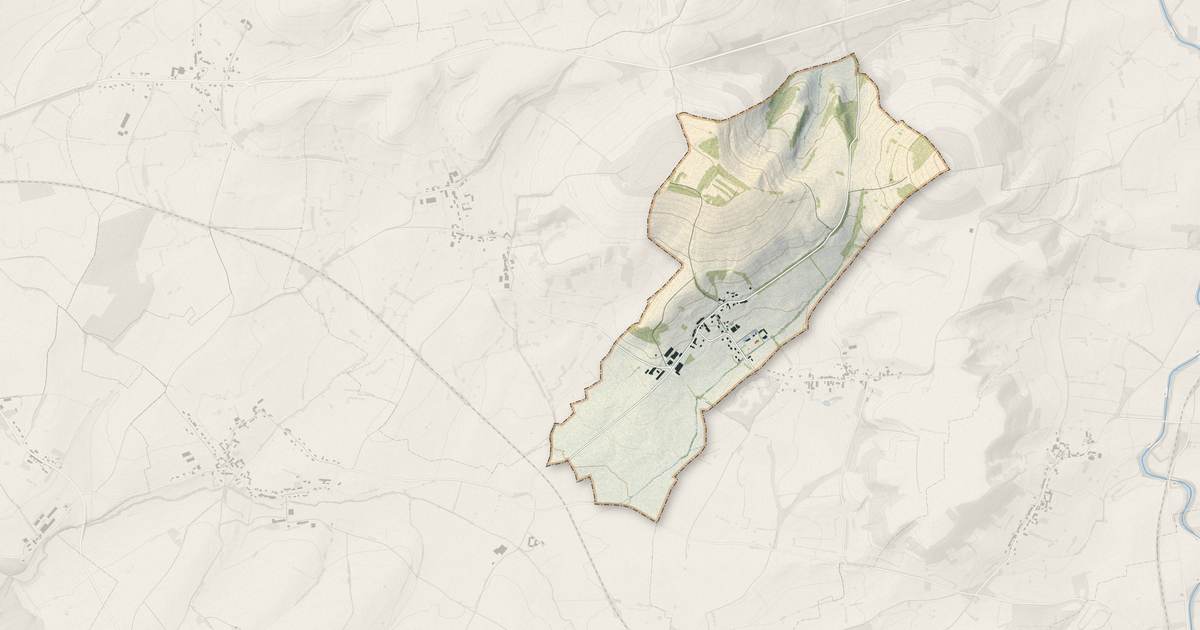 Portrait cartographique de Souhey : relief, eau, forêts, bâti et voies, calculés à partir des données de l'IGN