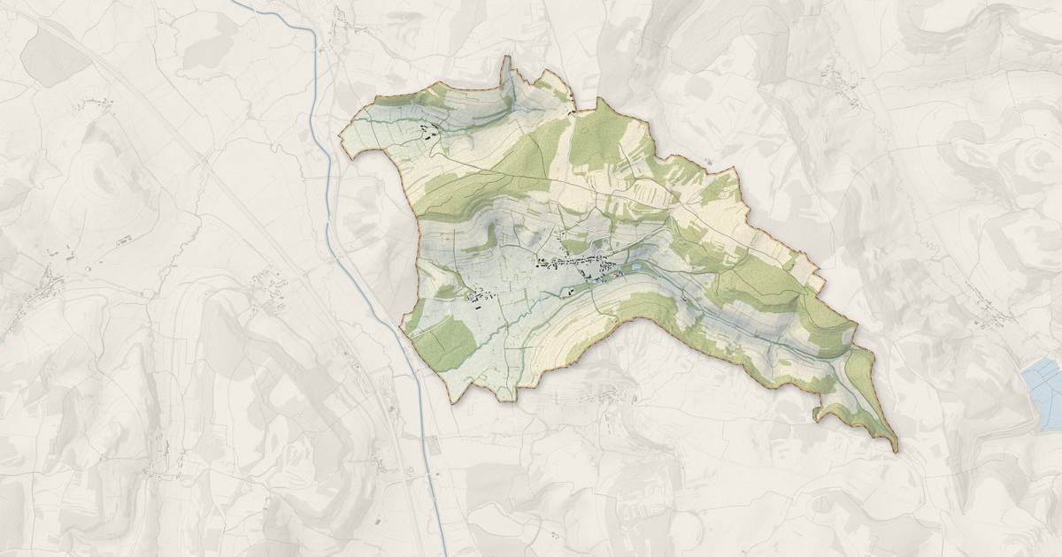 Portrait cartographique de Soussey-sur-Brionne : relief, eau, forêts, bâti et voies, calculés à partir des données de l'IGN