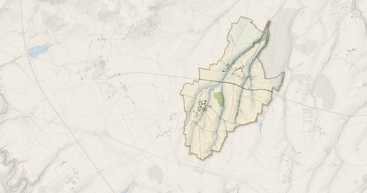 Portrait cartographique de Torcy-et-Pouligny : relief, eau, forêts, bâti et voies, calculés à partir des données de l'IGN