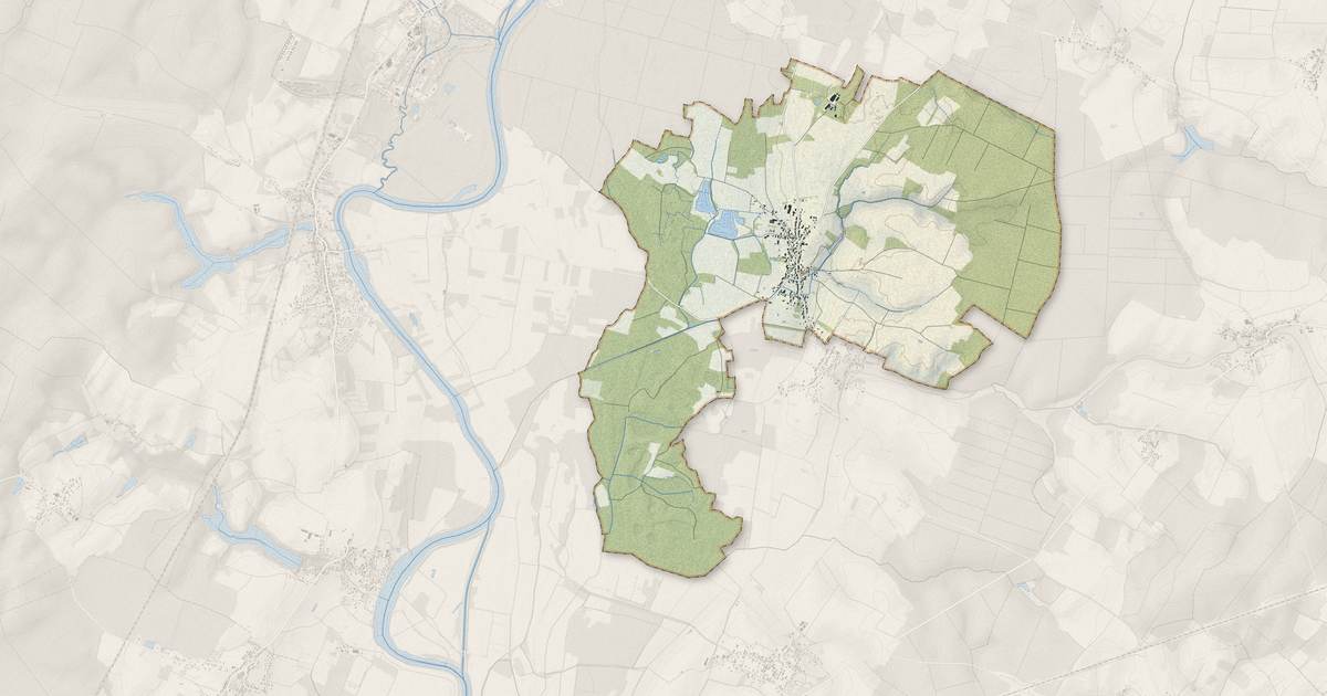 Portrait cartographique de Vielverge : relief, eau, forêts, bâti et voies, calculés à partir des données de l'IGN