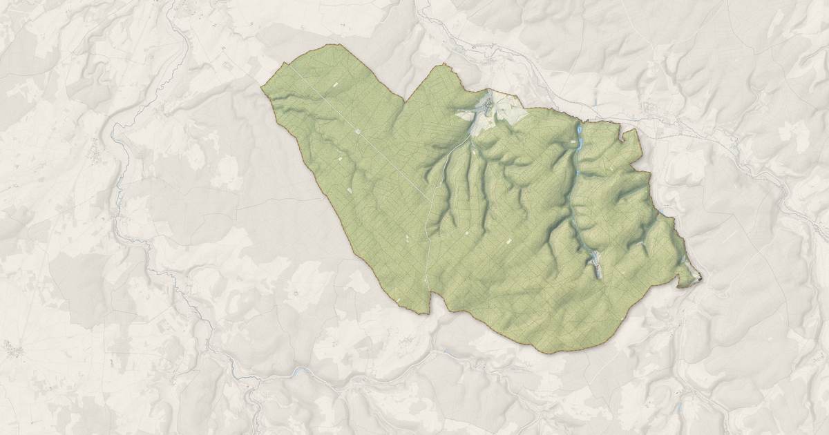 Portrait cartographique de Villiers-le-Duc : relief, eau, forêts, bâti et voies, calculés à partir des données de l'IGN