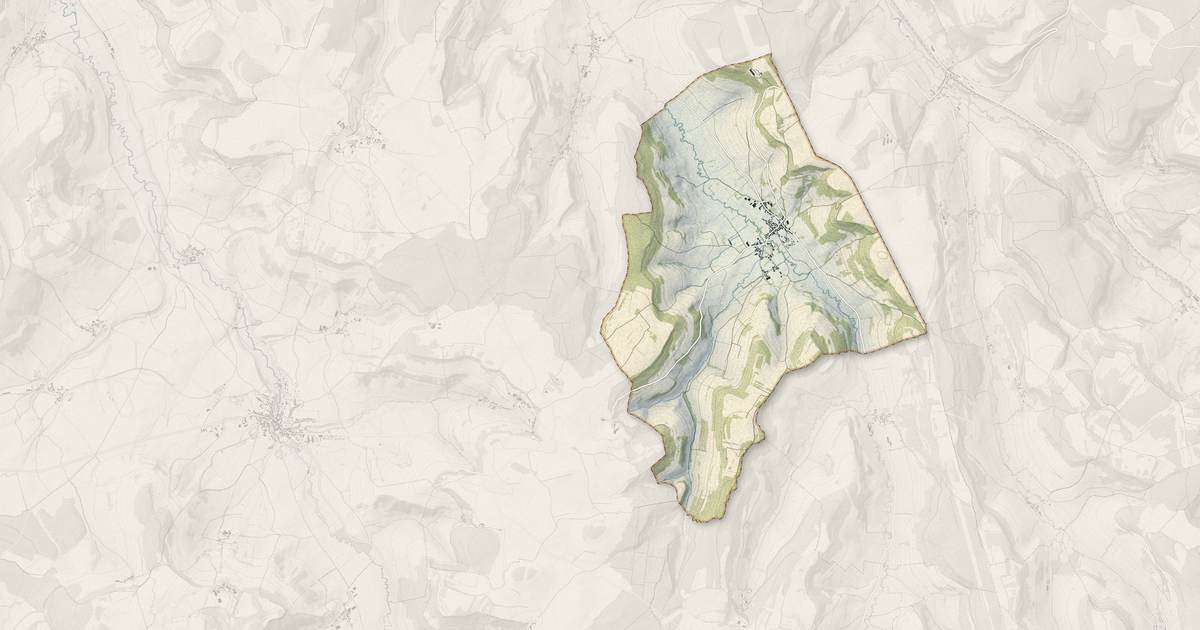Portrait cartographique de Villy-en-Auxois : relief, eau, forêts, bâti et voies, calculés à partir des données de l'IGN