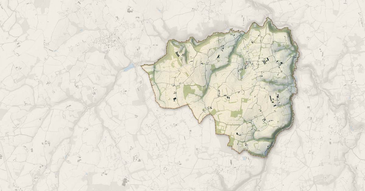 Portrait cartographique de Coatascorn : relief, eau, forêts, bâti et voies, calculés à partir des données de l'IGN