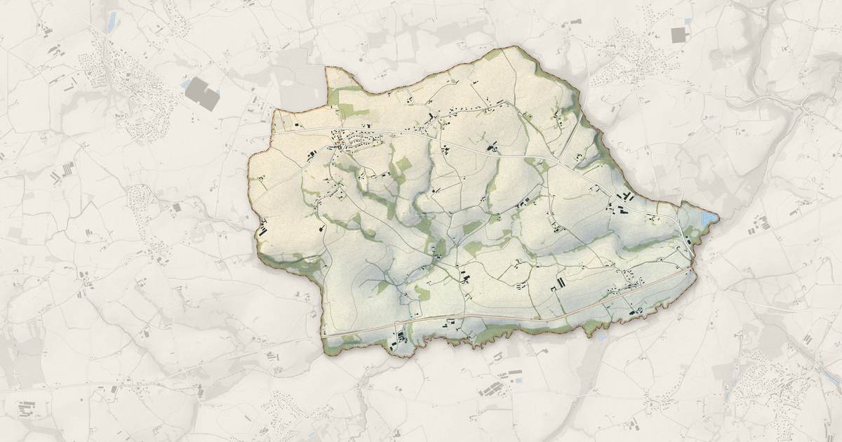 Portrait cartographique de Coatréven : relief, eau, forêts, bâti et voies, calculés à partir des données de l'IGN