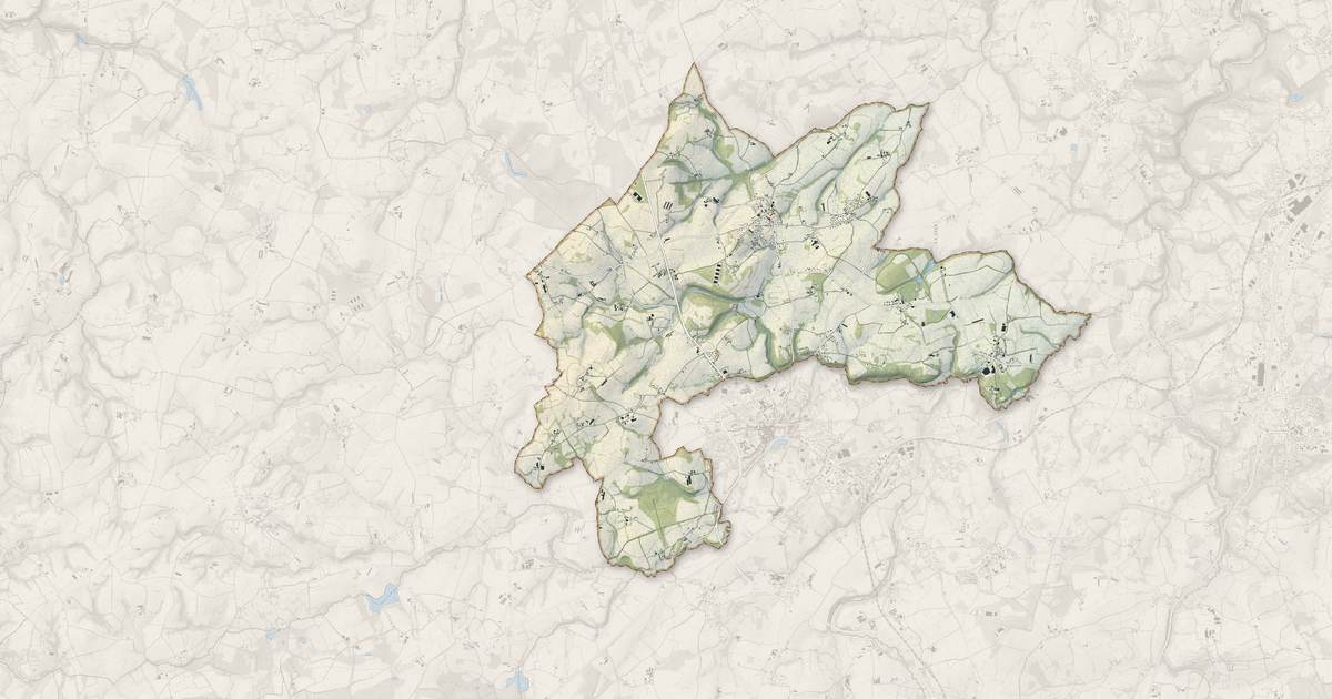 Portrait cartographique de Le Fœil : relief, eau, forêts, bâti et voies, calculés à partir des données de l'IGN