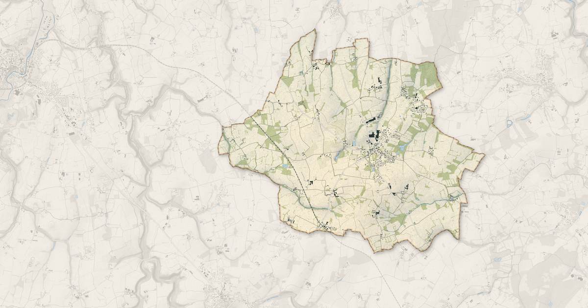 Portrait cartographique de Languenan : relief, eau, forêts, bâti et voies, calculés à partir des données de l'IGN