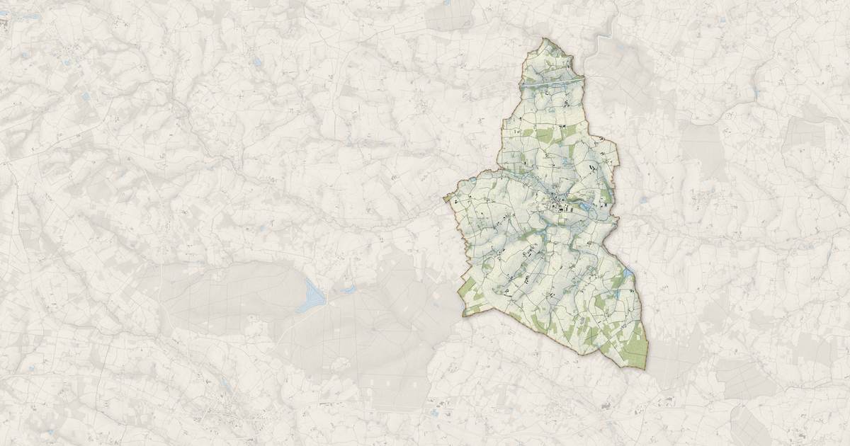 Portrait cartographique de Lanrelas : relief, eau, forêts, bâti et voies, calculés à partir des données de l'IGN