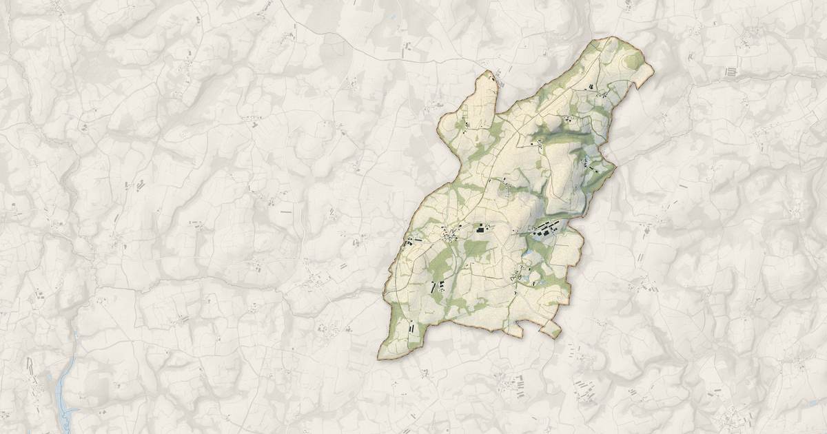 Portrait cartographique de Magoar : relief, eau, forêts, bâti et voies, calculés à partir des données de l'IGN