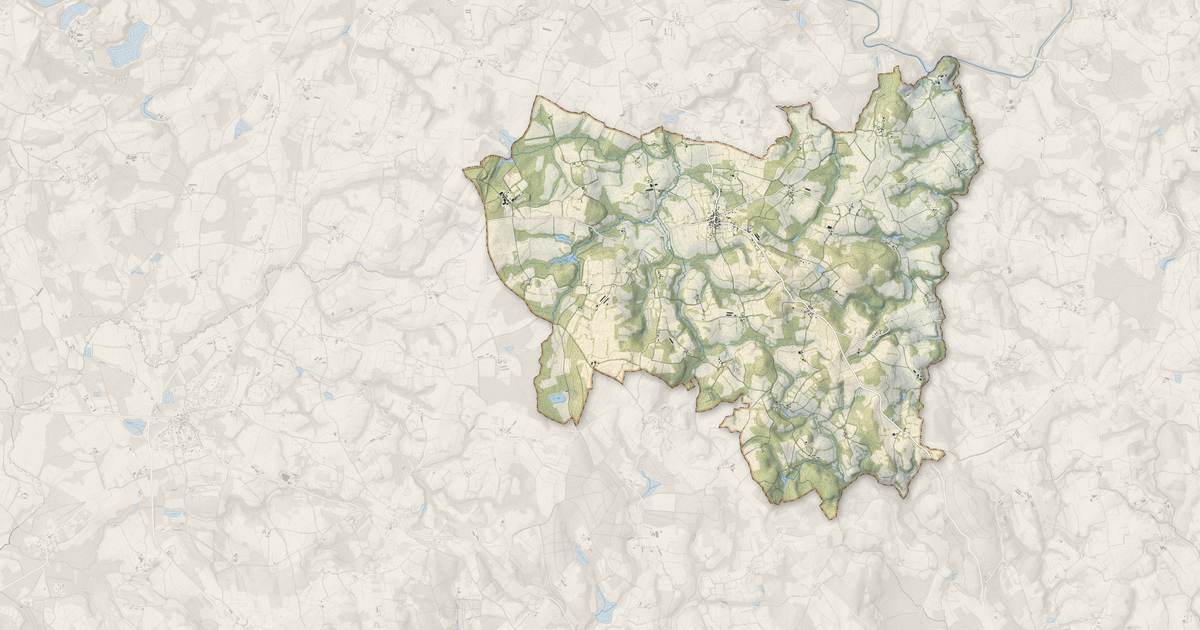 Portrait cartographique de Mellionnec : relief, eau, forêts, bâti et voies, calculés à partir des données de l'IGN