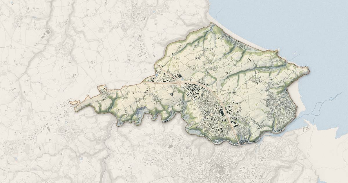 Portrait cartographique de Plérin : relief, eau, forêts, bâti et voies, calculés à partir des données de l'IGN