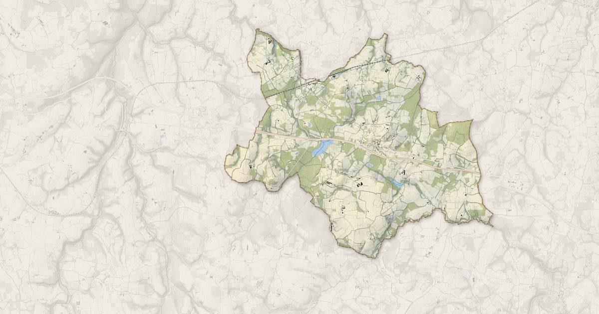 Portrait cartographique de Plounérin : relief, eau, forêts, bâti et voies, calculés à partir des données de l'IGN