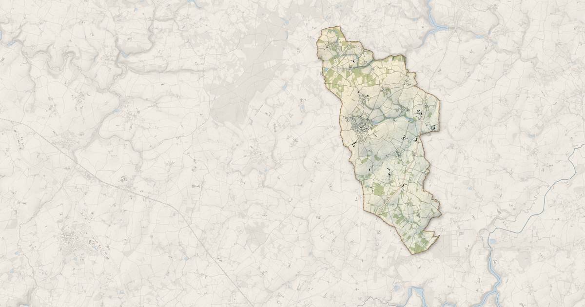 Portrait cartographique de Plumaudan : relief, eau, forêts, bâti et voies, calculés à partir des données de l'IGN