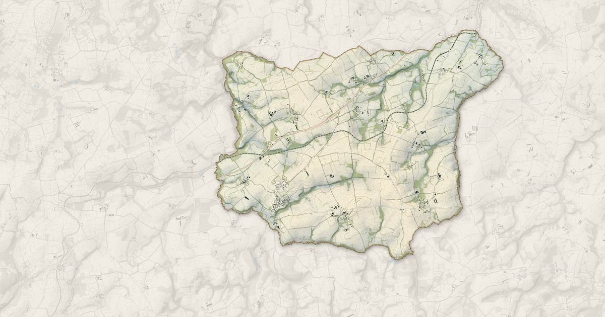 Portrait cartographique de Pont-Melvez : relief, eau, forêts, bâti et voies, calculés à partir des données de l'IGN