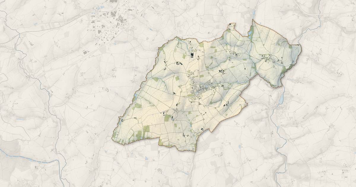Portrait cartographique de Saint-Barnabé : relief, eau, forêts, bâti et voies, calculés à partir des données de l'IGN