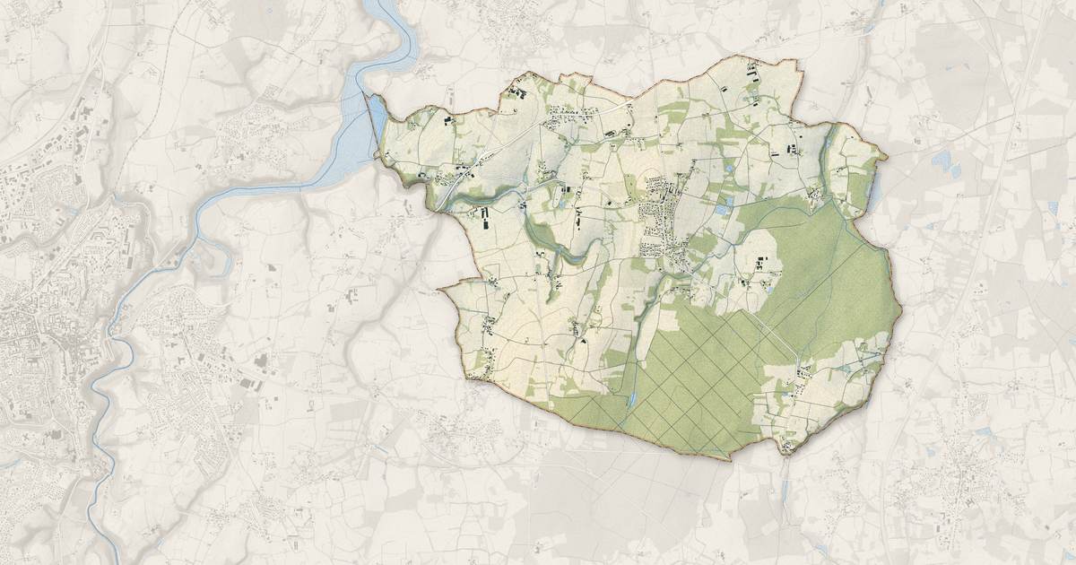 Portrait cartographique de Saint-Hélen : relief, eau, forêts, bâti et voies, calculés à partir des données de l'IGN