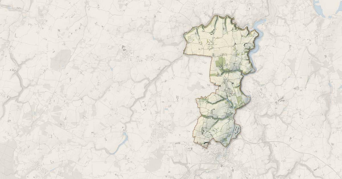 Portrait cartographique de Saint-Lormel : relief, eau, forêts, bâti et voies, calculés à partir des données de l'IGN