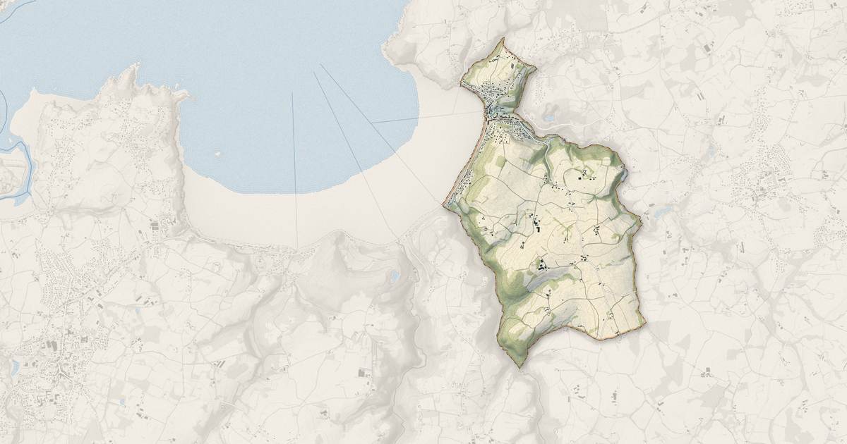 Portrait cartographique de Saint-Michel-en-Grève : relief, eau, forêts, bâti et voies, calculés à partir des données de l'IGN