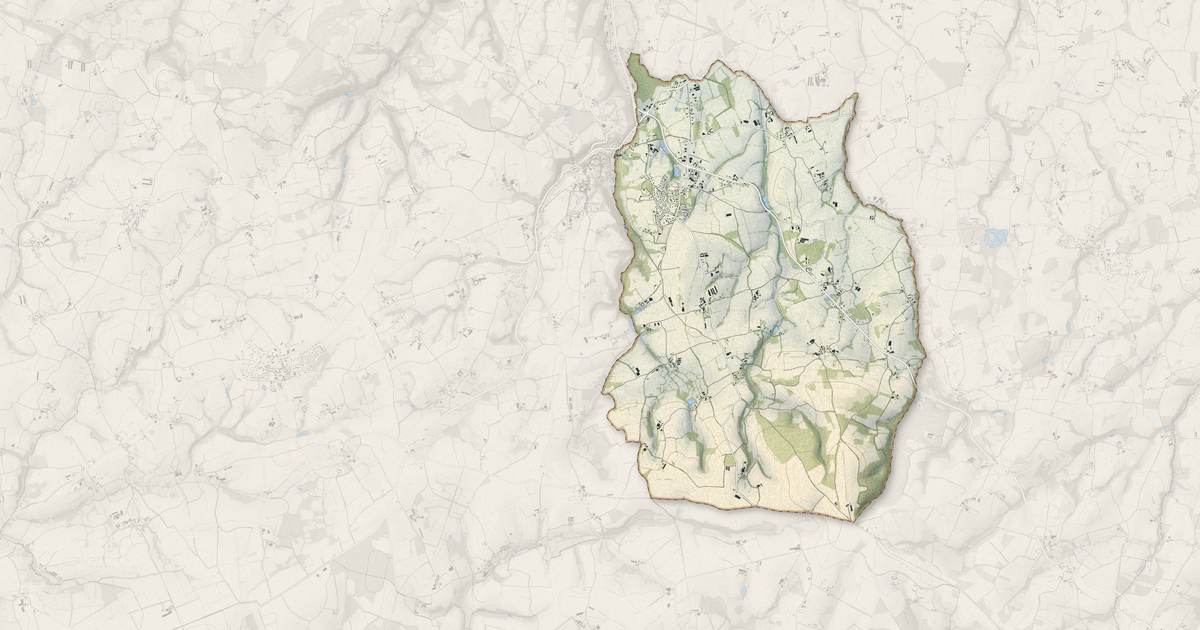 Portrait cartographique de Trédaniel : relief, eau, forêts, bâti et voies, calculés à partir des données de l'IGN