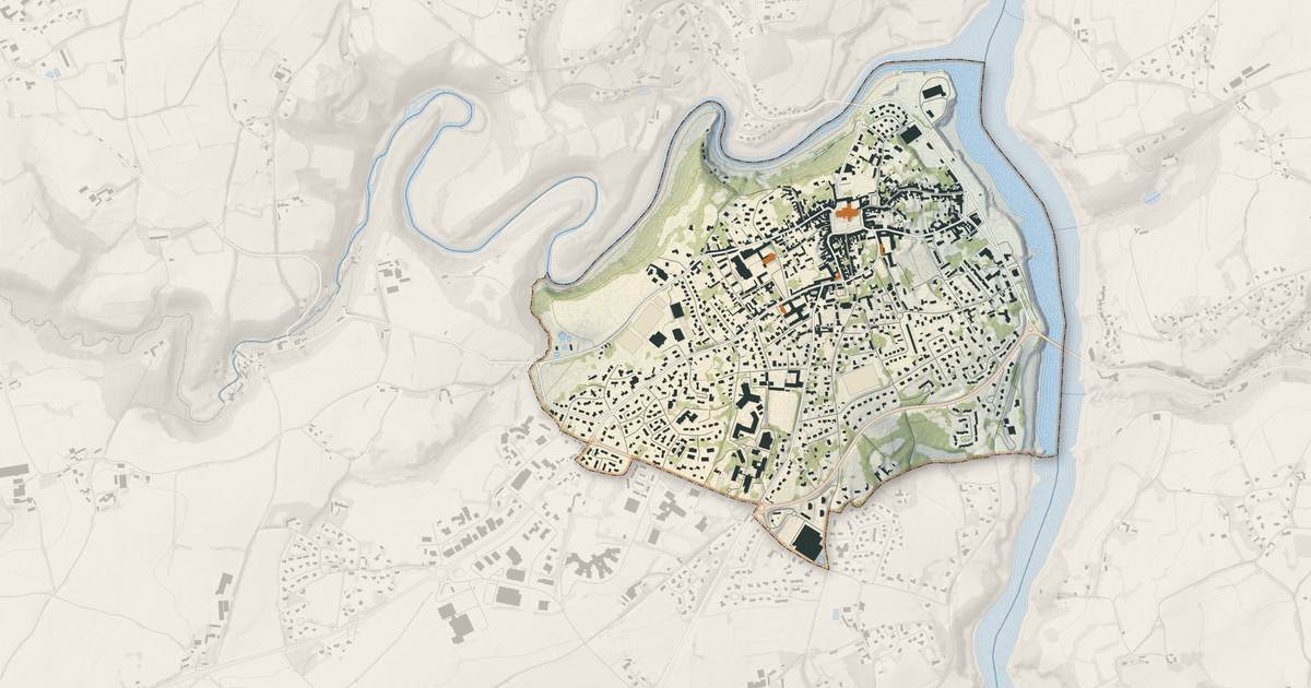 Portrait cartographique de Tréguier : relief, eau, forêts, bâti et voies, calculés à partir des données de l'IGN