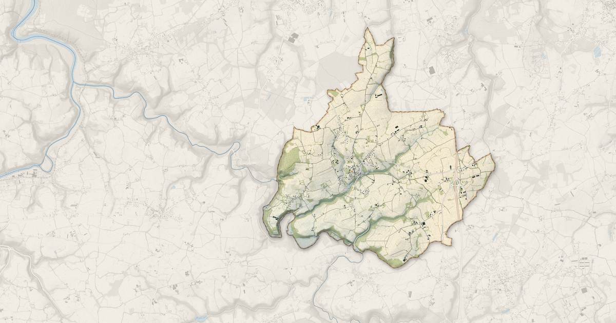 Portrait cartographique de Yvias : relief, eau, forêts, bâti et voies, calculés à partir des données de l'IGN