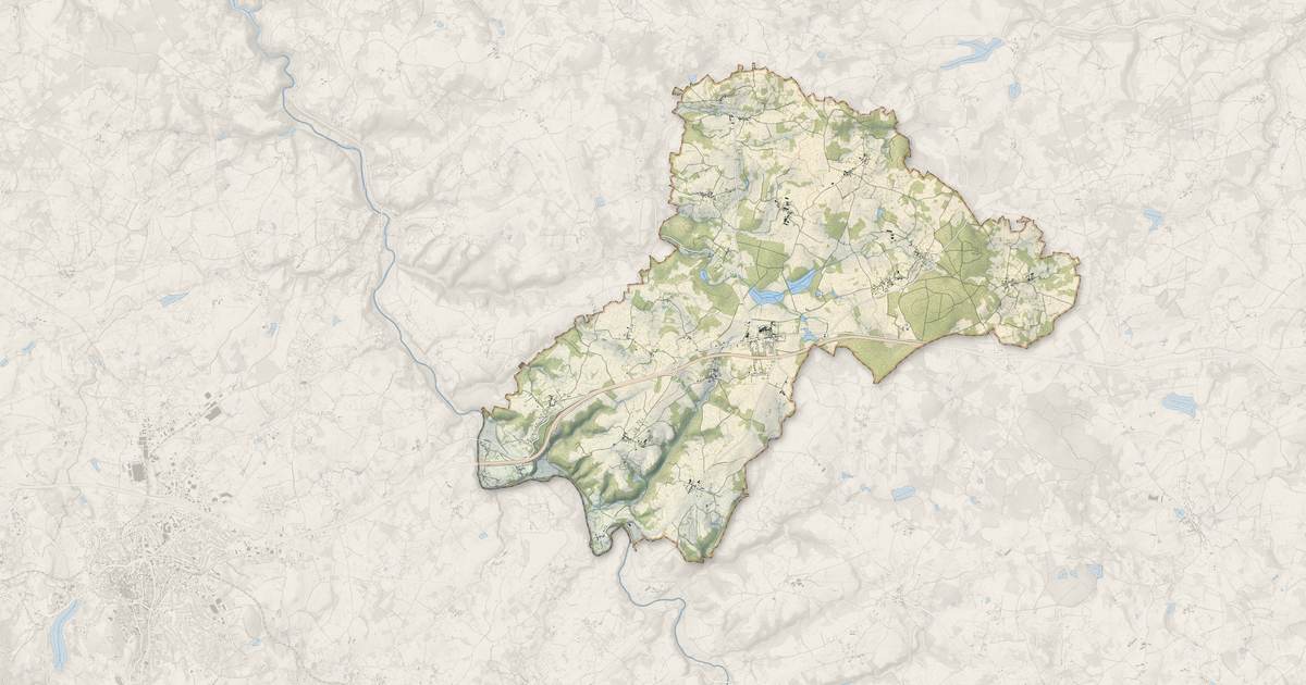 Portrait cartographique de Ajain : relief, eau, forêts, bâti et voies, calculés à partir des données de l'IGN