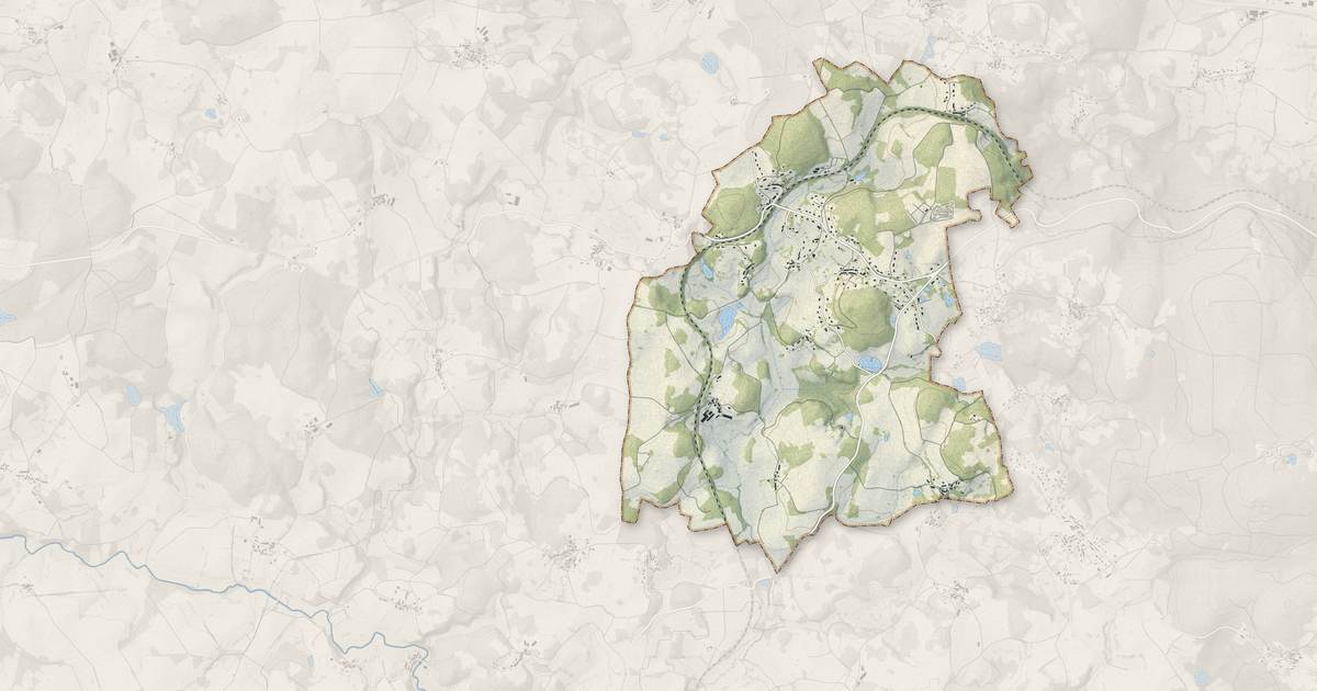 Portrait cartographique de La Brionne : relief, eau, forêts, bâti et voies, calculés à partir des données de l'IGN