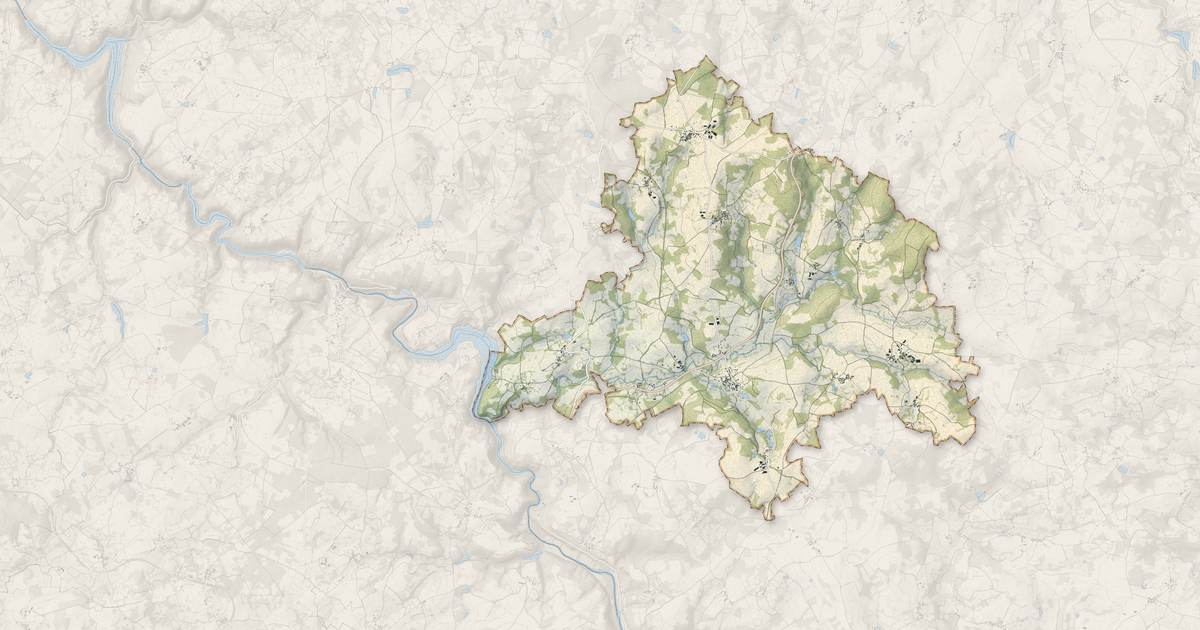 Portrait cartographique de Jouillat : relief, eau, forêts, bâti et voies, calculés à partir des données de l'IGN