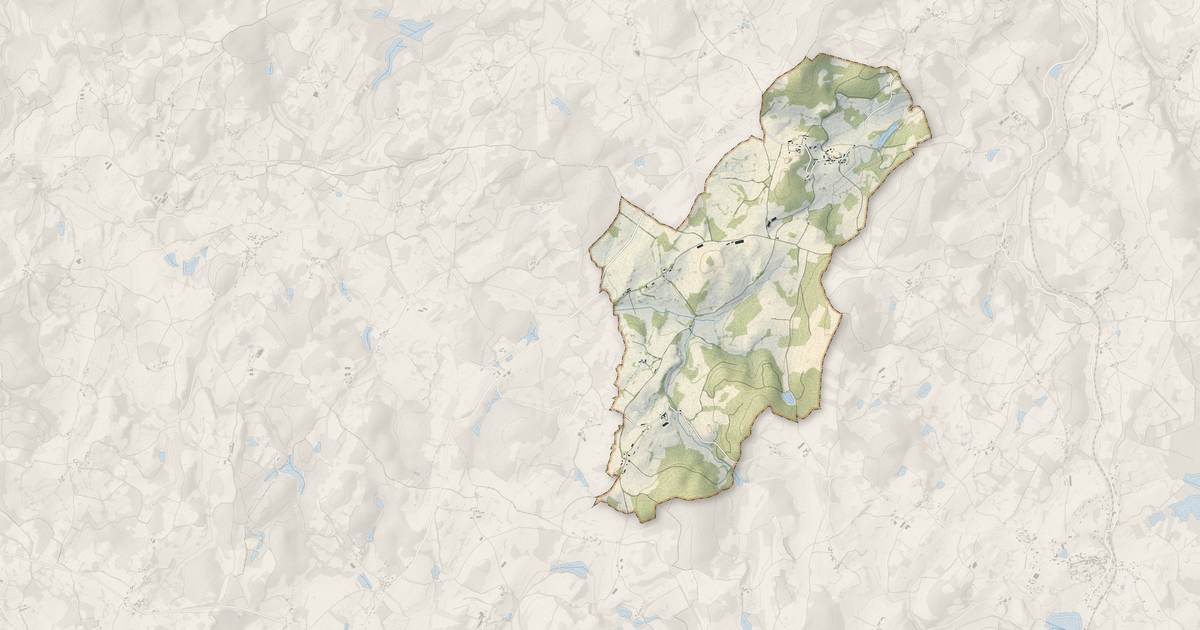 Portrait cartographique de Lioux-les-Monges : relief, eau, forêts, bâti et voies, calculés à partir des données de l'IGN