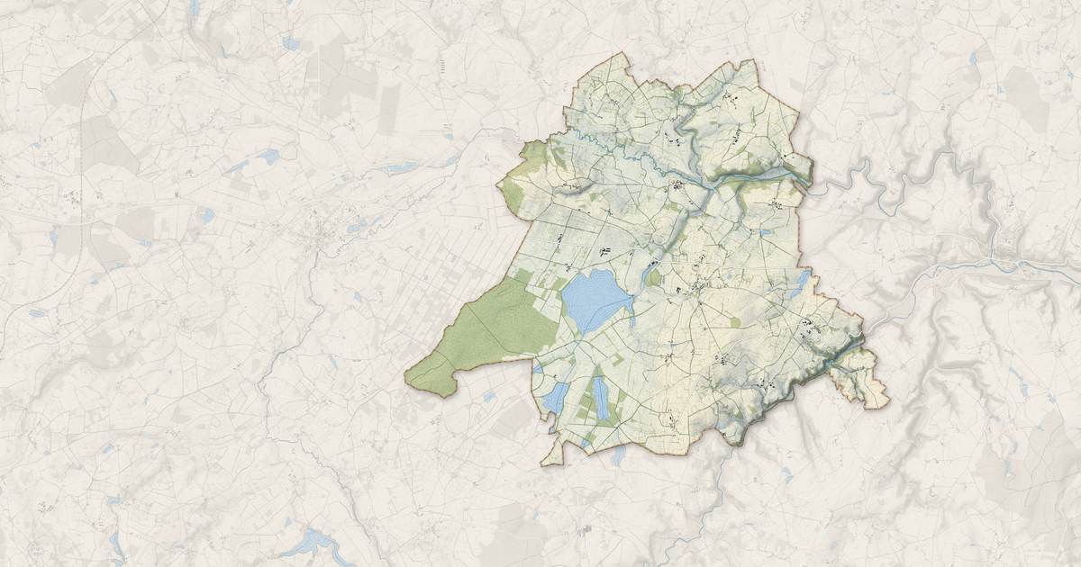 Portrait cartographique de Lussat : relief, eau, forêts, bâti et voies, calculés à partir des données de l'IGN