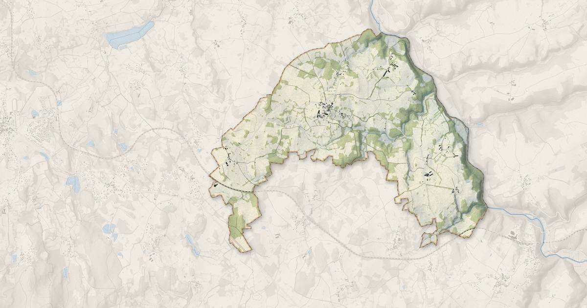 Portrait cartographique de Mazeirat : relief, eau, forêts, bâti et voies, calculés à partir des données de l'IGN