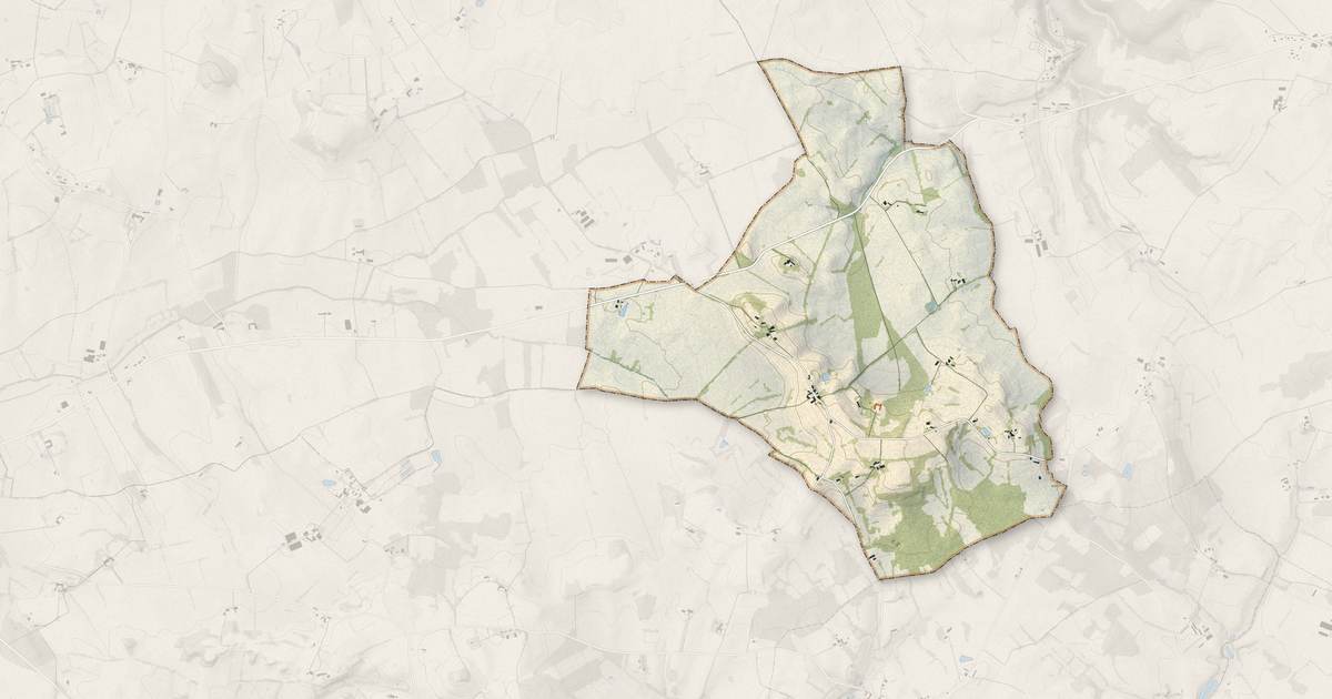 Portrait cartographique de Bardou : relief, eau, forêts, bâti et voies, calculés à partir des données de l'IGN