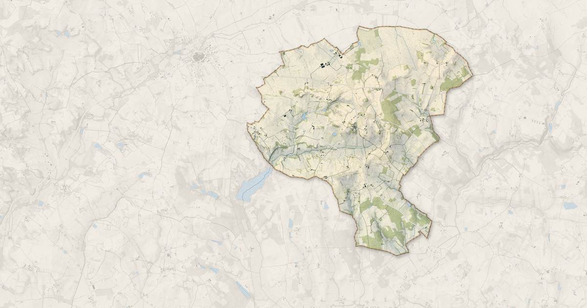 Portrait cartographique de Boisse : relief, eau, forêts, bâti et voies, calculés à partir des données de l'IGN