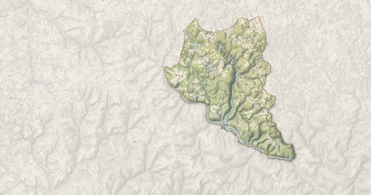 Portrait cartographique de Borrèze : relief, eau, forêts, bâti et voies, calculés à partir des données de l'IGN