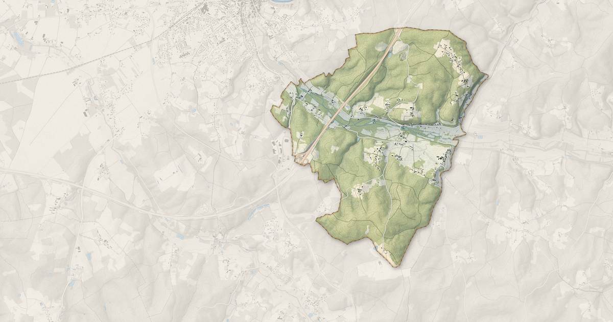 Portrait cartographique de Bourgnac : relief, eau, forêts, bâti et voies, calculés à partir des données de l'IGN