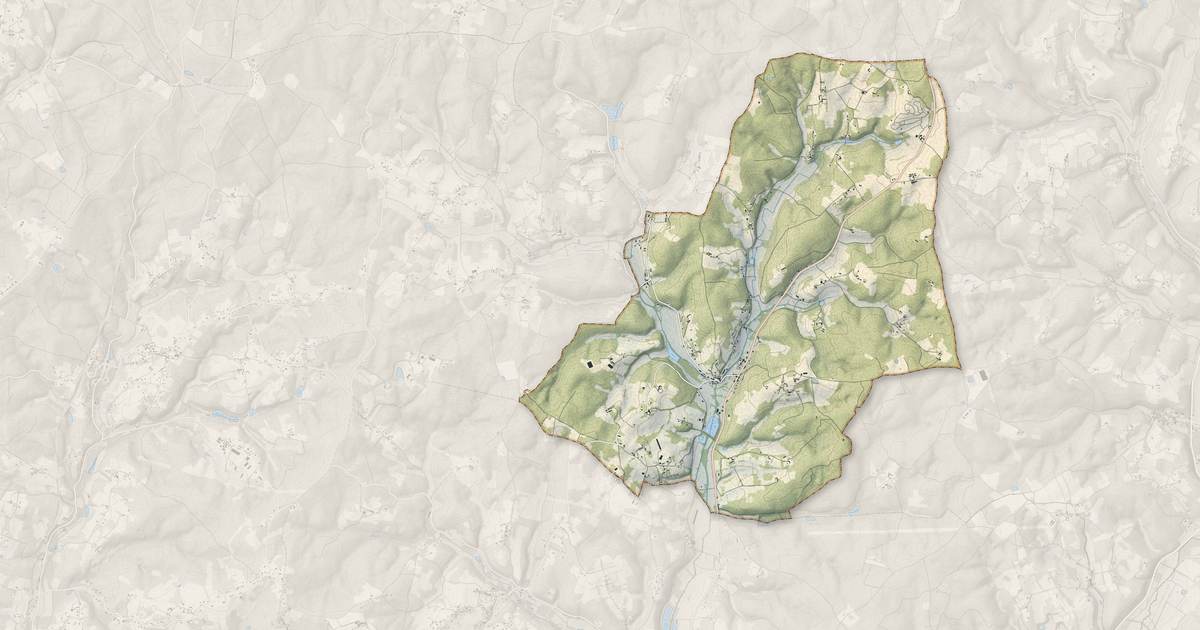 Portrait cartographique de Campsegret : relief, eau, forêts, bâti et voies, calculés à partir des données de l'IGN