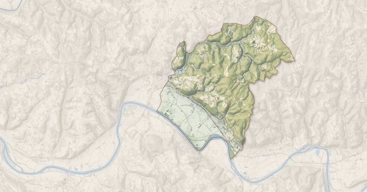 Portrait cartographique de Castels et Bézenac : relief, eau, forêts, bâti et voies, calculés à partir des données de l'IGN