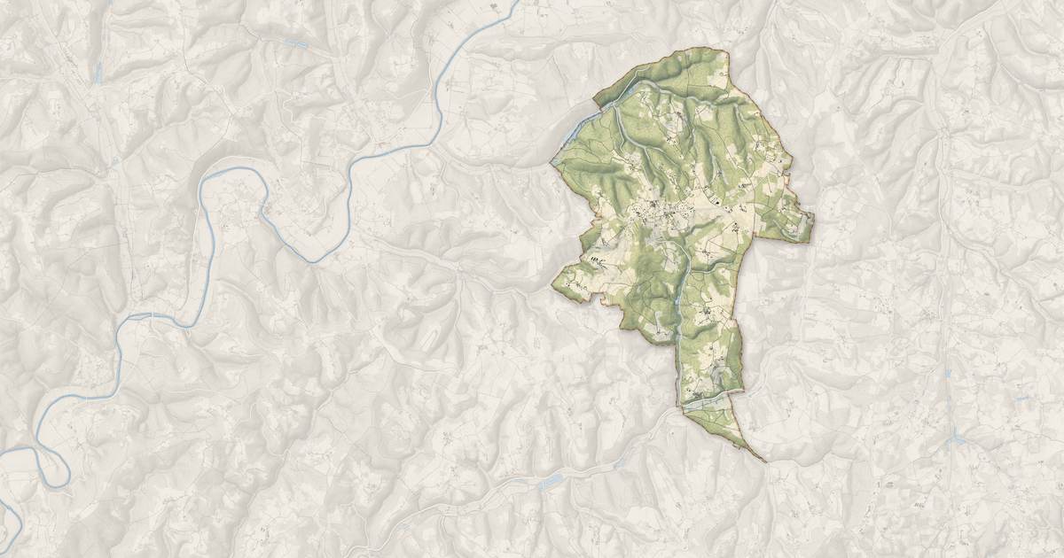 Portrait cartographique de La Chapelle-Aubareil : relief, eau, forêts, bâti et voies, calculés à partir des données de l'IGN