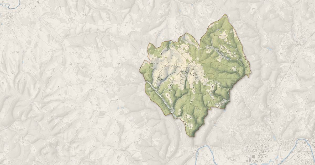Portrait cartographique de La Chapelle-Gonaguet : relief, eau, forêts, bâti et voies, calculés à partir des données de l'IGN