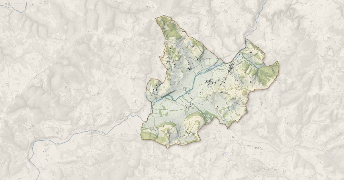 Portrait cartographique de Cherveix-Cubas : relief, eau, forêts, bâti et voies, calculés à partir des données de l'IGN
